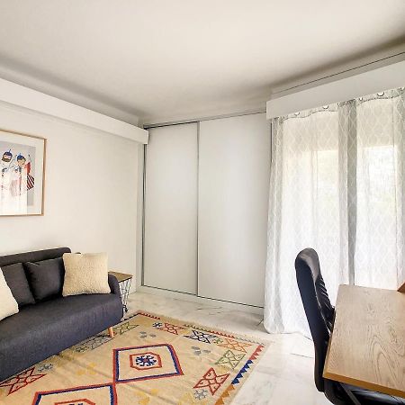 The Cloudy Bay Apartment Фуншал Екстериор снимка