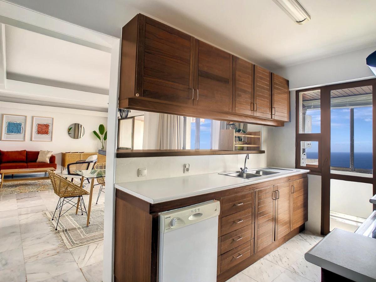 The Cloudy Bay Apartment Фуншал Екстериор снимка