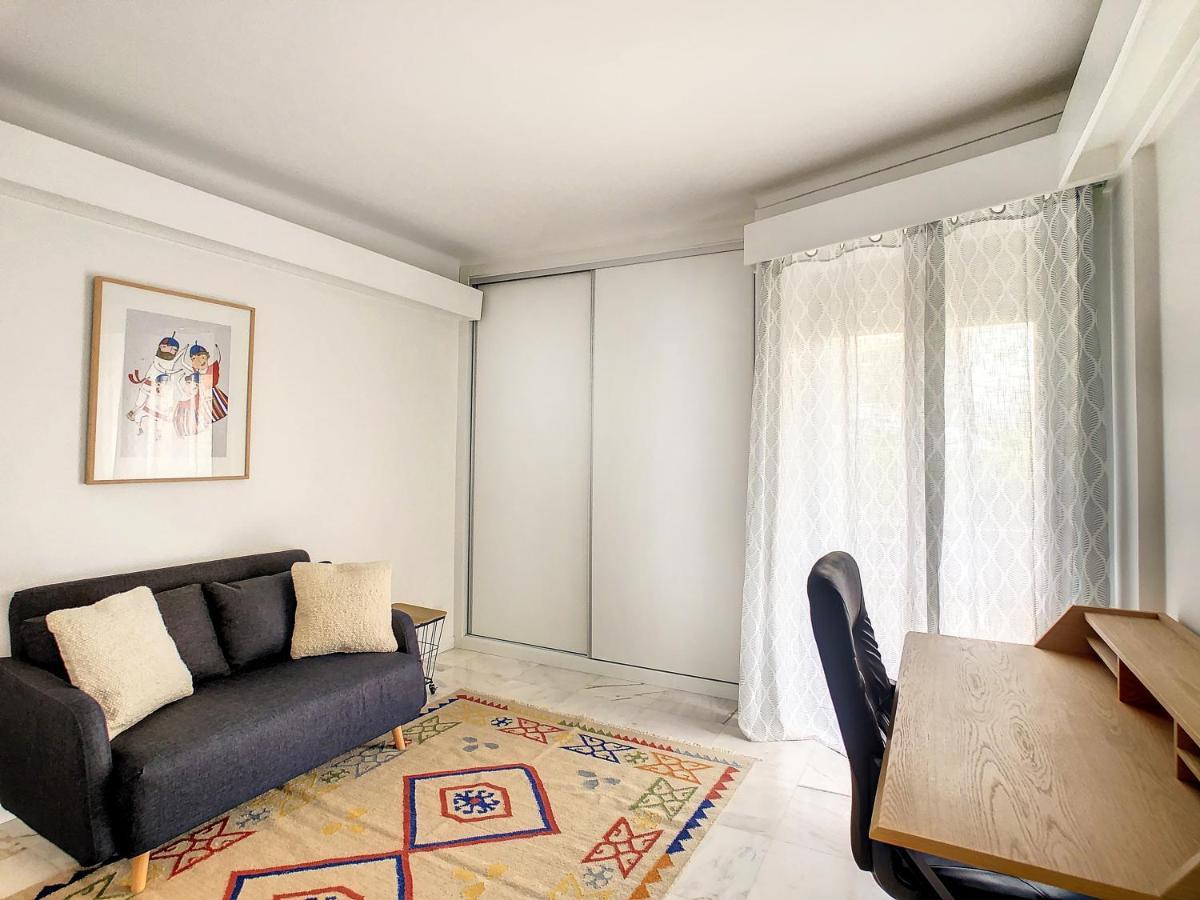 The Cloudy Bay Apartment Фуншал Екстериор снимка